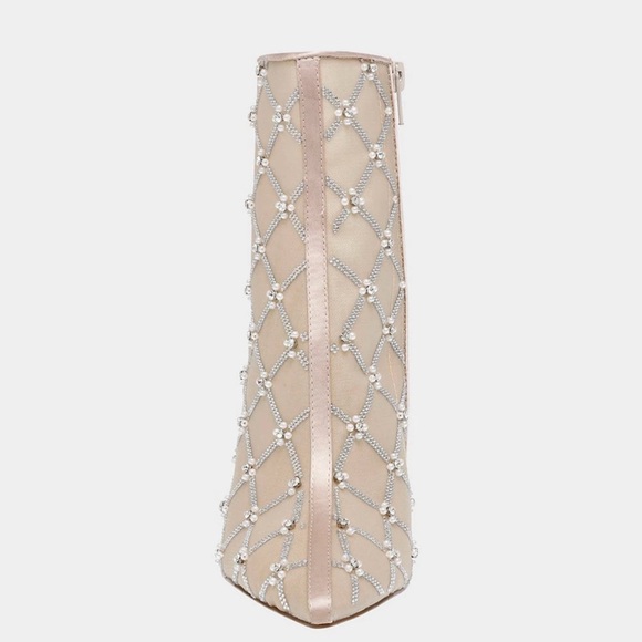 NEW Betsey Johnson Larkk Nude 4” Heel Ankle Booties Crystal Holiday Party Sz 10 - Picture 4 of 11